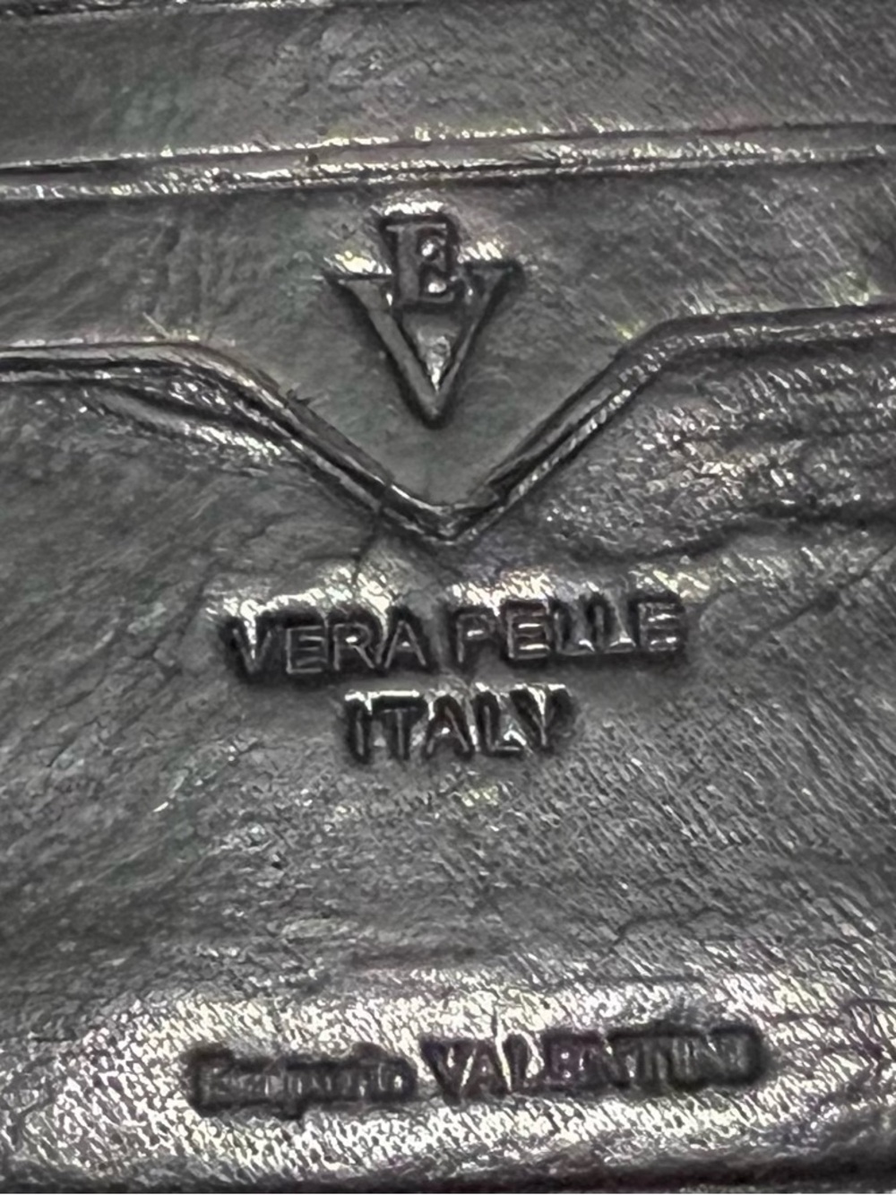 Vera Pelle Black Leather Snap Bifold Wallet - Picture 8 of 9